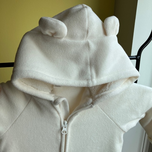 Old Navy Childs White One Piece - Picture 2 of 4